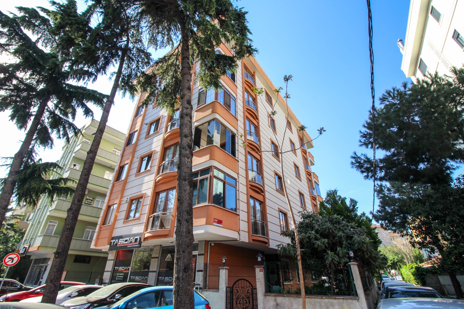 Turan Güner Apartmanı